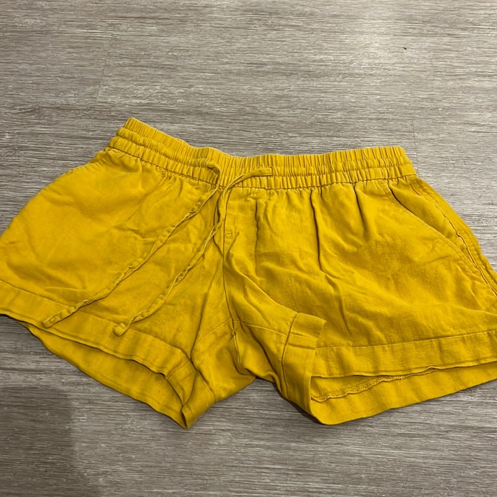 SOLD Old Navy shorts